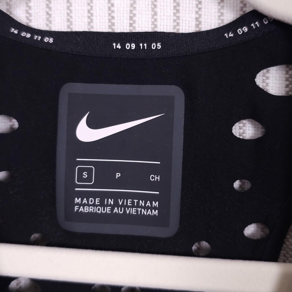 Nike Tech Pack Gilet Mens Small Black Perforated Racing Singlet CJ5770-010 - Picture 10 of 15